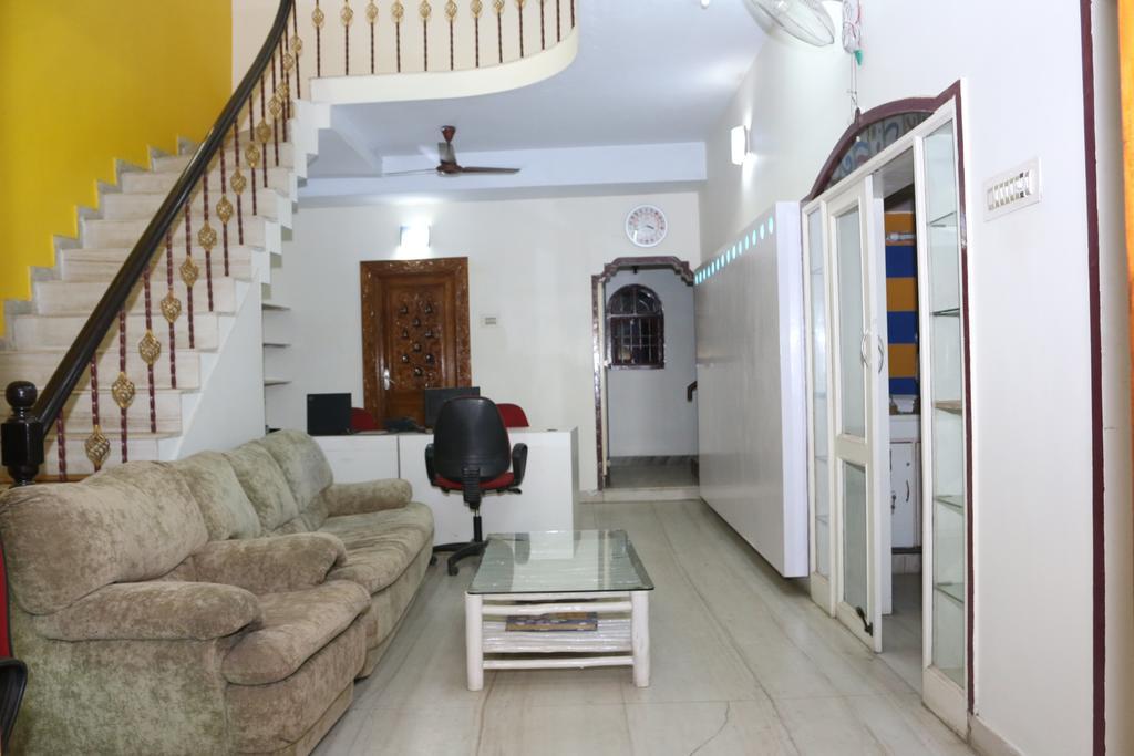 Elements Hostel Chennai Exterior foto