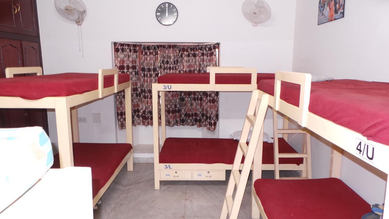 Elements Hostel Chennai Exterior foto